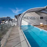 호텔 Westotel 프풀리귀앙